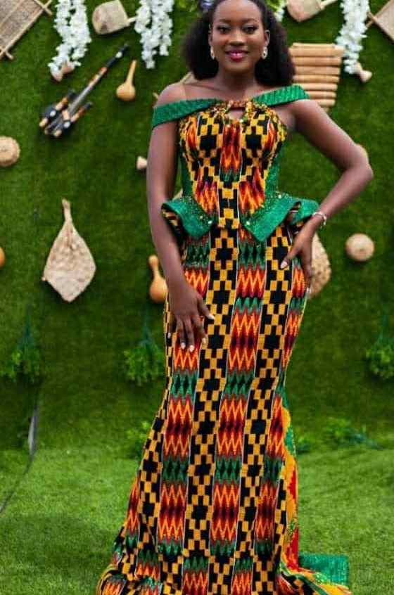 50 Ghana Kaba Styles Pictures for Ladies - Trendy Designs - Claraito's Blog