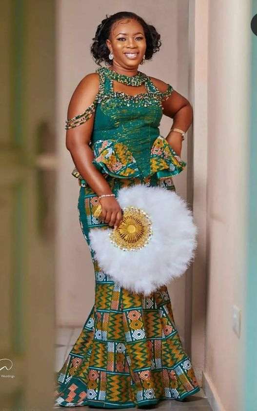 50 Ghana Kaba Styles Pictures for Ladies - Trendy Designs - Claraito's Blog